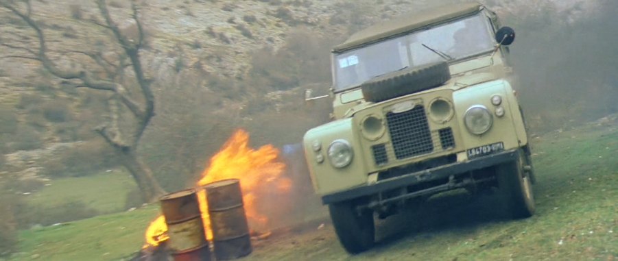 Land-Rover 88'' Series IIa