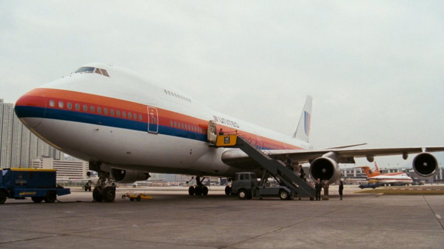 Hino KB Airport ladder truck