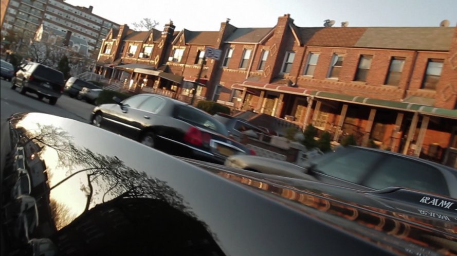 2003 Lincoln Town Car