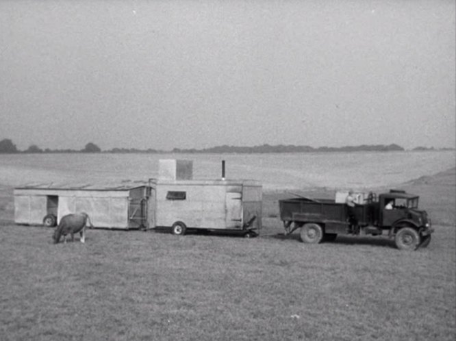 1942 Chevrolet C15A CMP