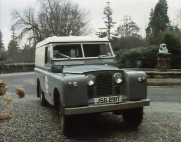 1960 Land-Rover 109'' Series II