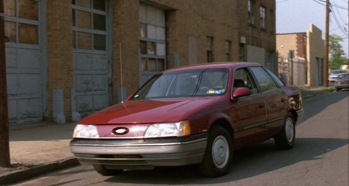 1986 Ford Taurus [DN5]