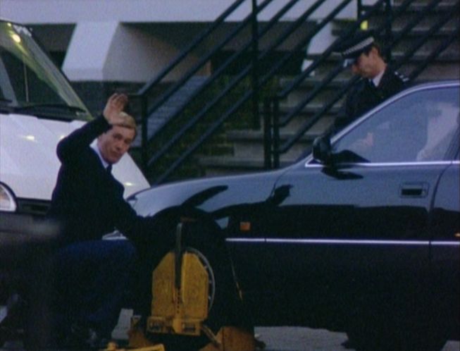 1990 Lexus LS 400 [UCF10]