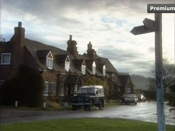 Land-Rover 88'' Series III