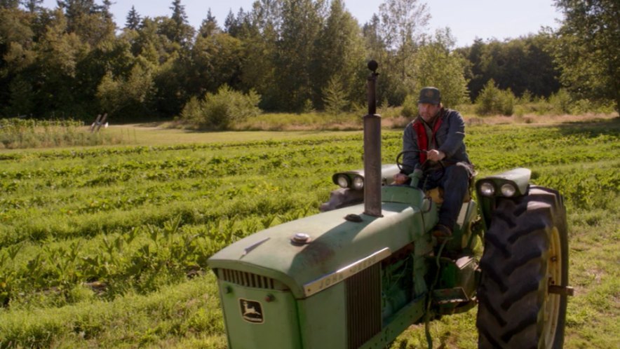 John Deere 2520