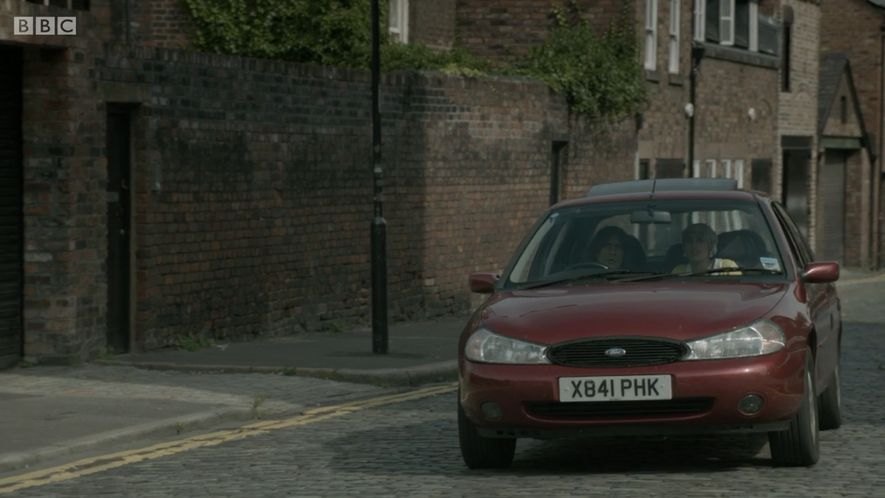 2000 Ford Mondeo 2.0i 16V Ghia X MkII [CDW162]