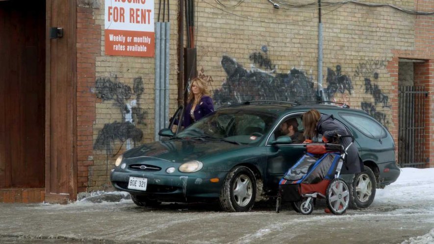 1998 Ford Taurus SE Wagon [DN101]