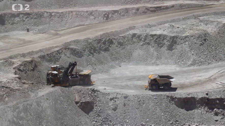 Komatsu 930 E