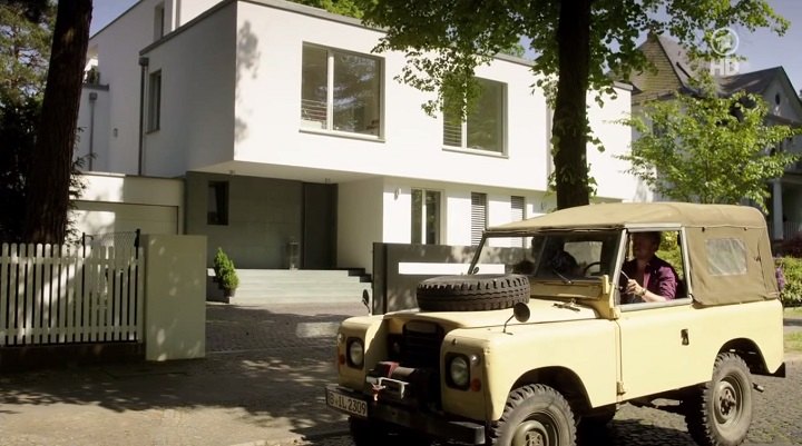 Land-Rover 88'' Series III