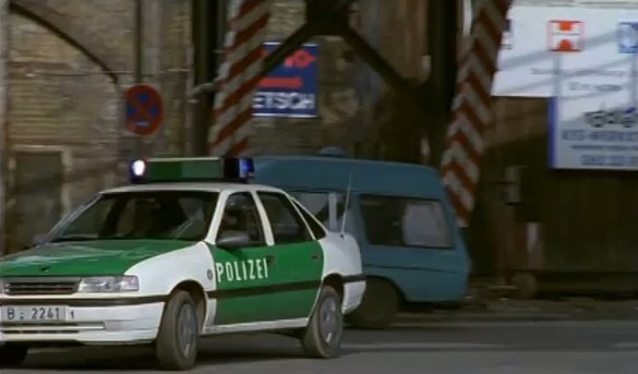 1989 Opel Vectra [A]