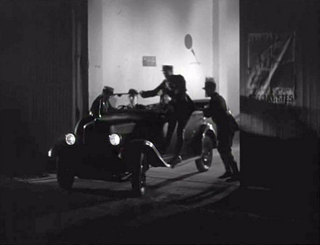 1932 Renault Primaquatre Torpédo Gendarmerie [Type KZ8]