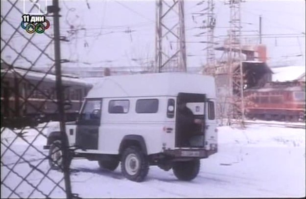 1990 Land-Rover Defender 110 High Roof