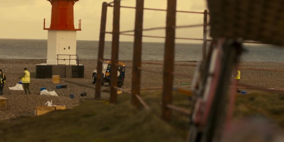 Land-Rover Defender 90 Station Wagon Coastguard