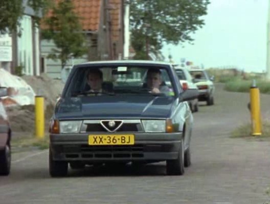 1988 Alfa Romeo 75 [162B]