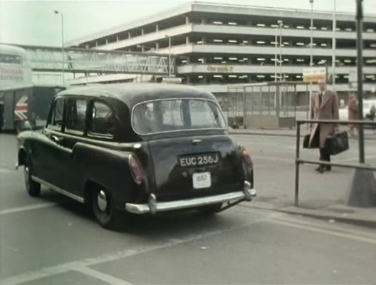 1971 Austin FX4