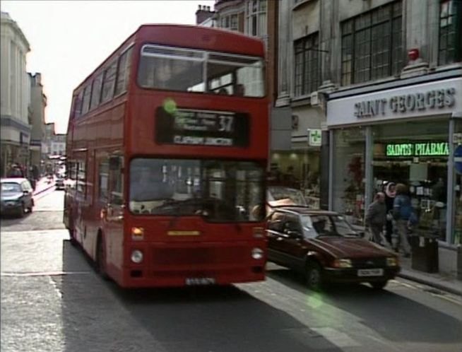 MCW Metrobus Mark 1