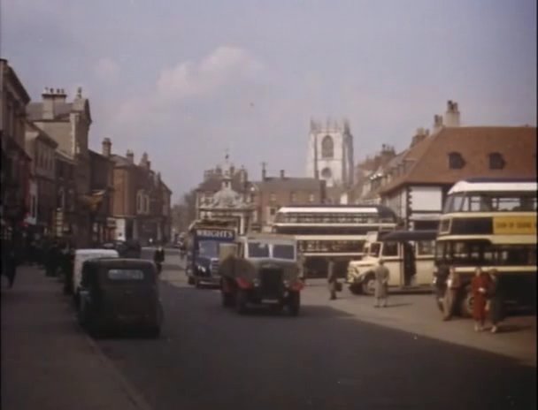 Leyland Titan PD1 East Yorkshire 'Beverley Bar'