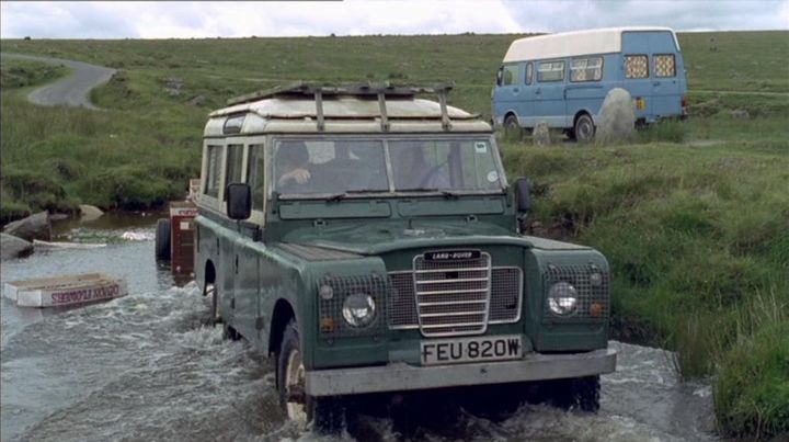 1981 Land-Rover 109'' Series III Station Wagon