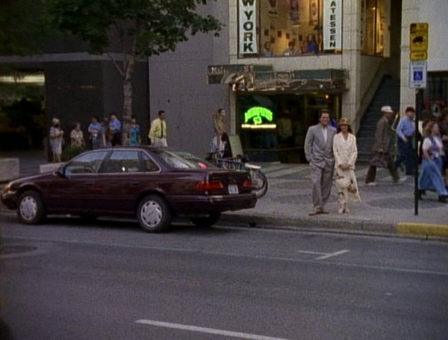 1994 Ford Taurus GL [DN5]