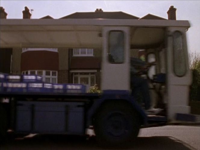 Morrison-Electricar Milk Float re-bodied by M&M Electric Vehicles