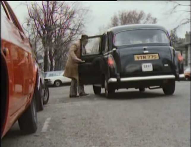 1977 Austin FX4