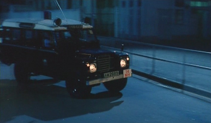 1971 Land-Rover 109'' Series III Station Wagon