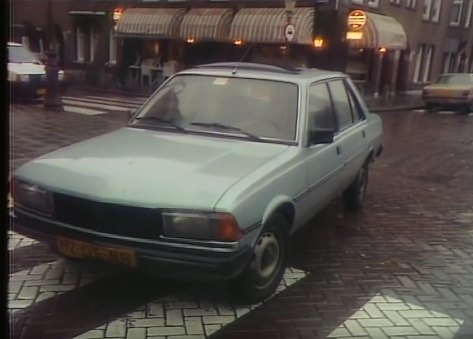 1982 Peugeot 305 [581A]
