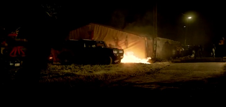 2003 Hummer H2 [GMT820]