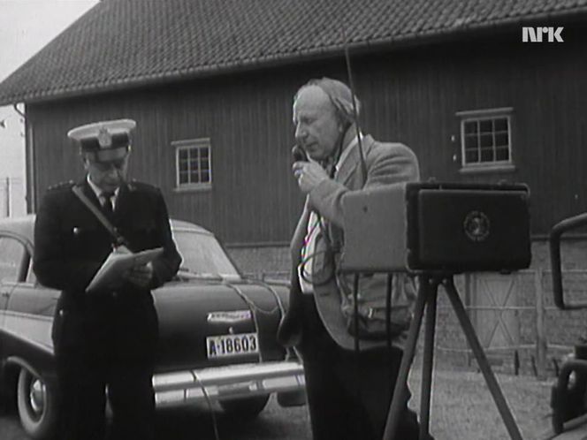 1957 Chevrolet Two-Ten 4-Door Sedan [2103]