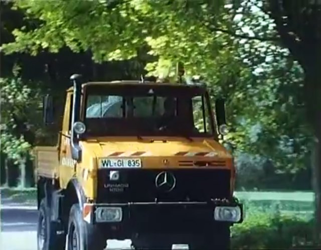 Mercedes-Benz Unimog