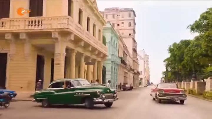 1952 Buick Super 4-door Riviera [52]