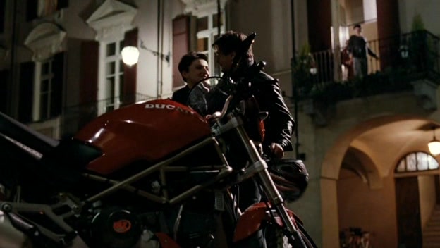 Ducati Monster 900