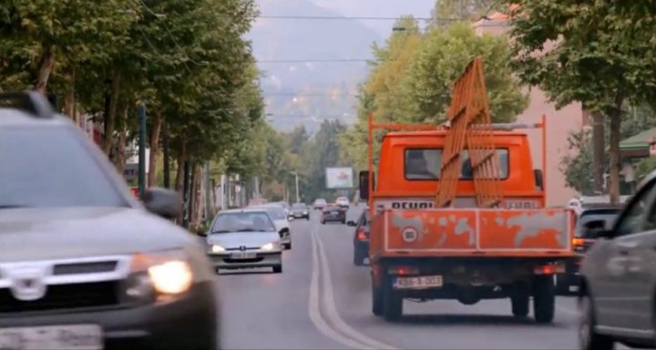 Mercedes-Benz [T1]