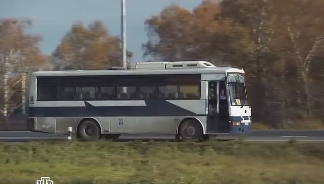 1999 Kia AM 818 Cosmos