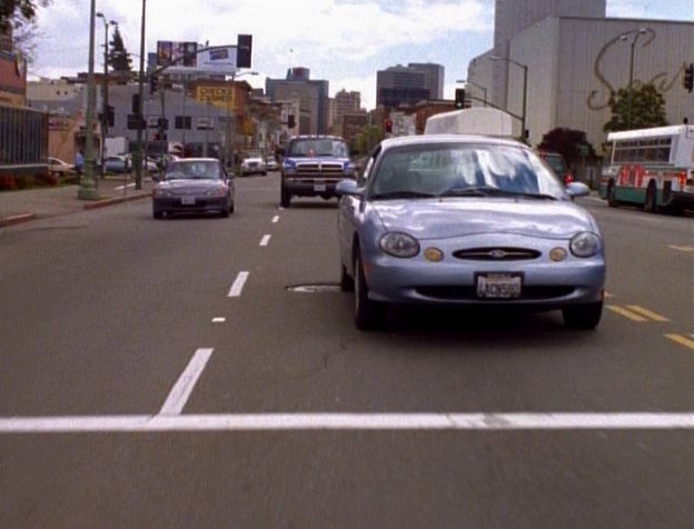 1998 Ford Taurus LX [DN101]