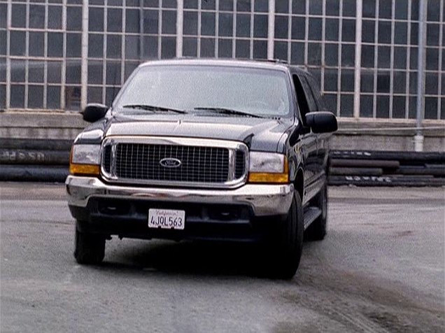 2000 Ford Excursion XLT [UW137]