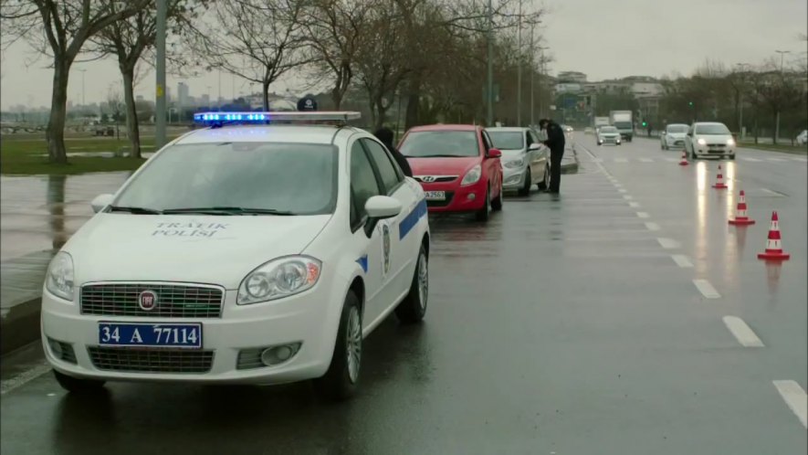 2007 Fiat Linea [323]