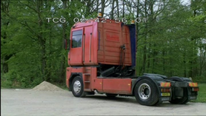 2004 Renault Magnum
