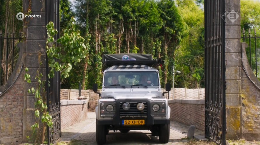 2003 Land-Rover Defender 110 Station Wagon