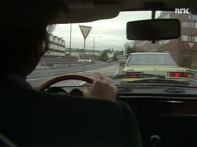 1982 Mazda 929 Coupé [HB]