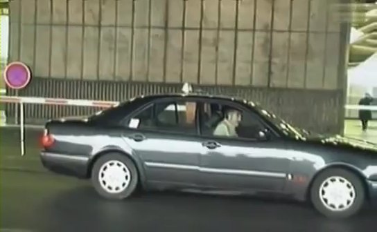 Mercedes-Benz E-Klasse [W210]