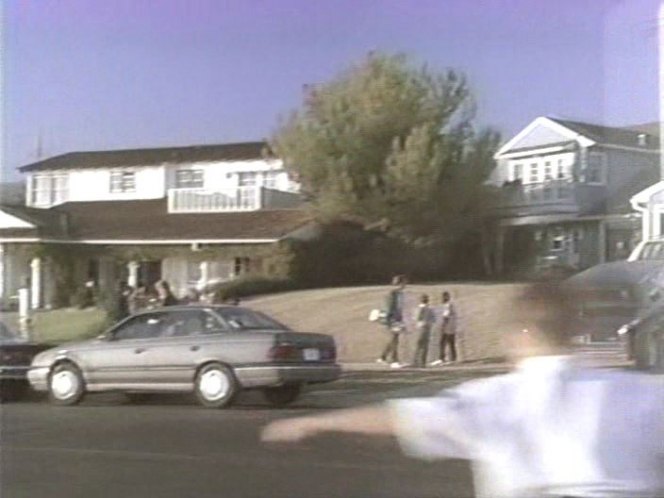 1986 Ford Taurus [DN5]