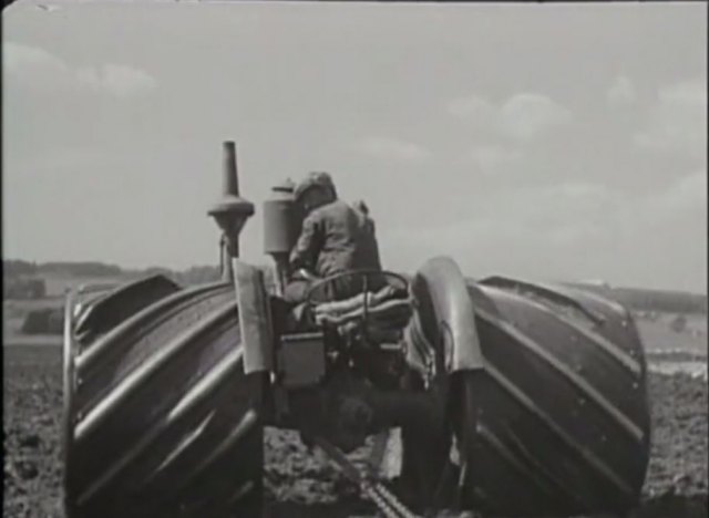 Lanz HR 2 Peat tractor