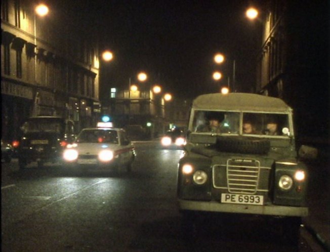 Land-Rover 88'' Series III