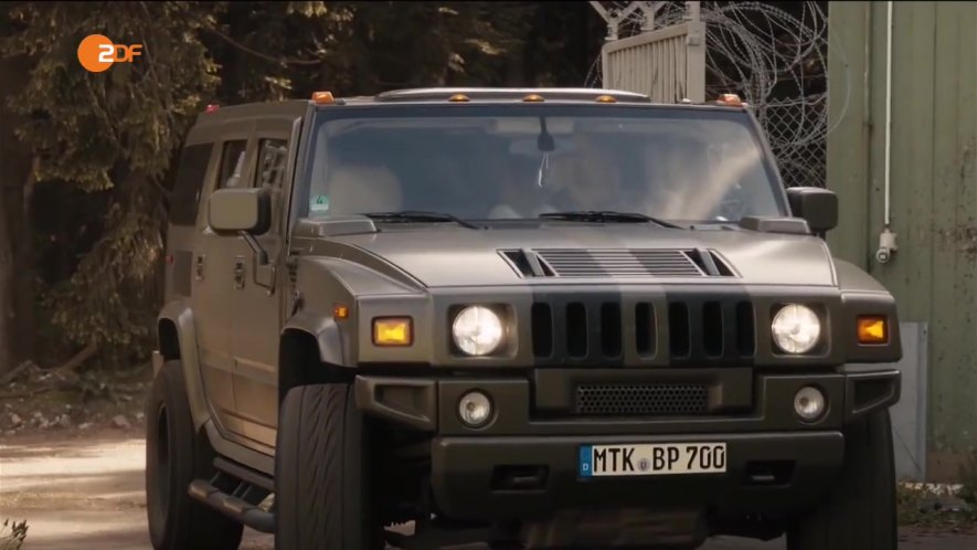 2003 Hummer H2 [GMT820]
