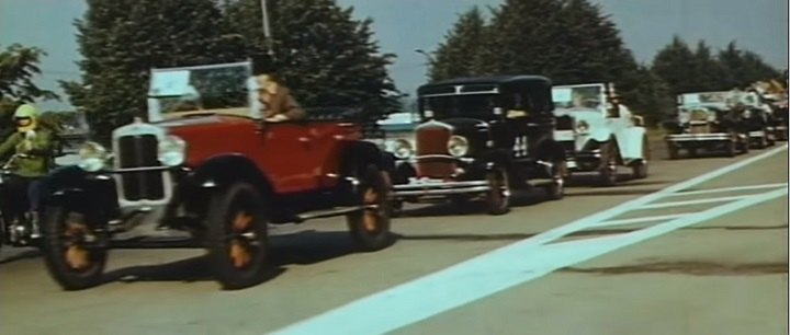 1922 Ford Model T with Erskine body