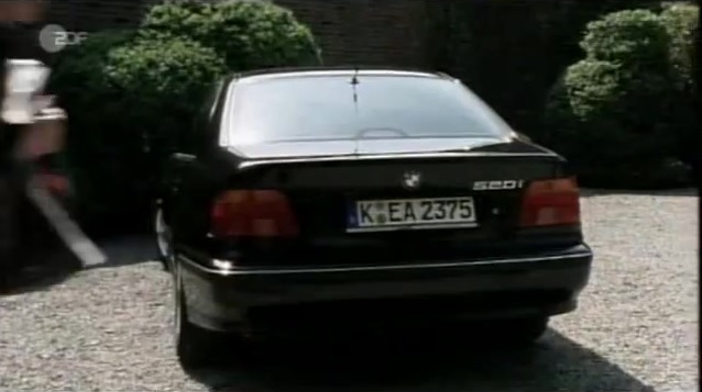 1996 BMW 520i [E39]