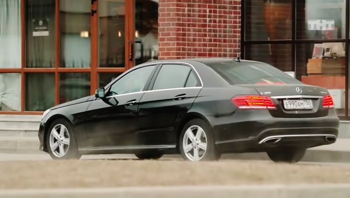 2014 Mercedes-Benz E 300 4Matic Avantgarde AMG Package [W212]