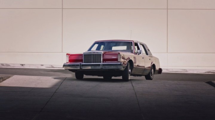 1983 Lincoln Continental Mark VI [54D]