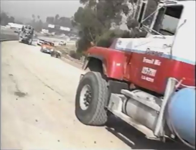 Mack R-Series